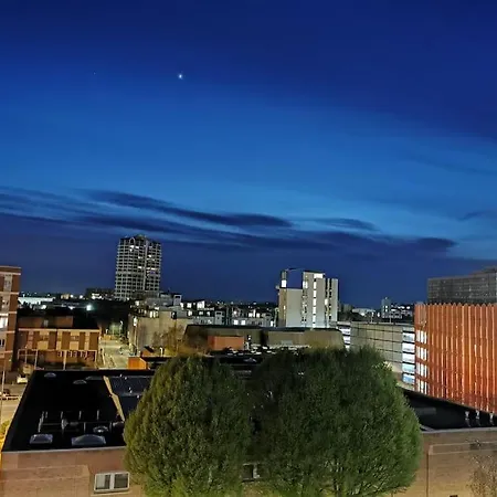 Paramount City View Swindon Esterno foto